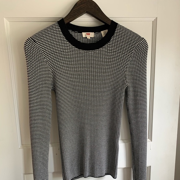 Levi’s ribbed sweater - Picture 1 of 3